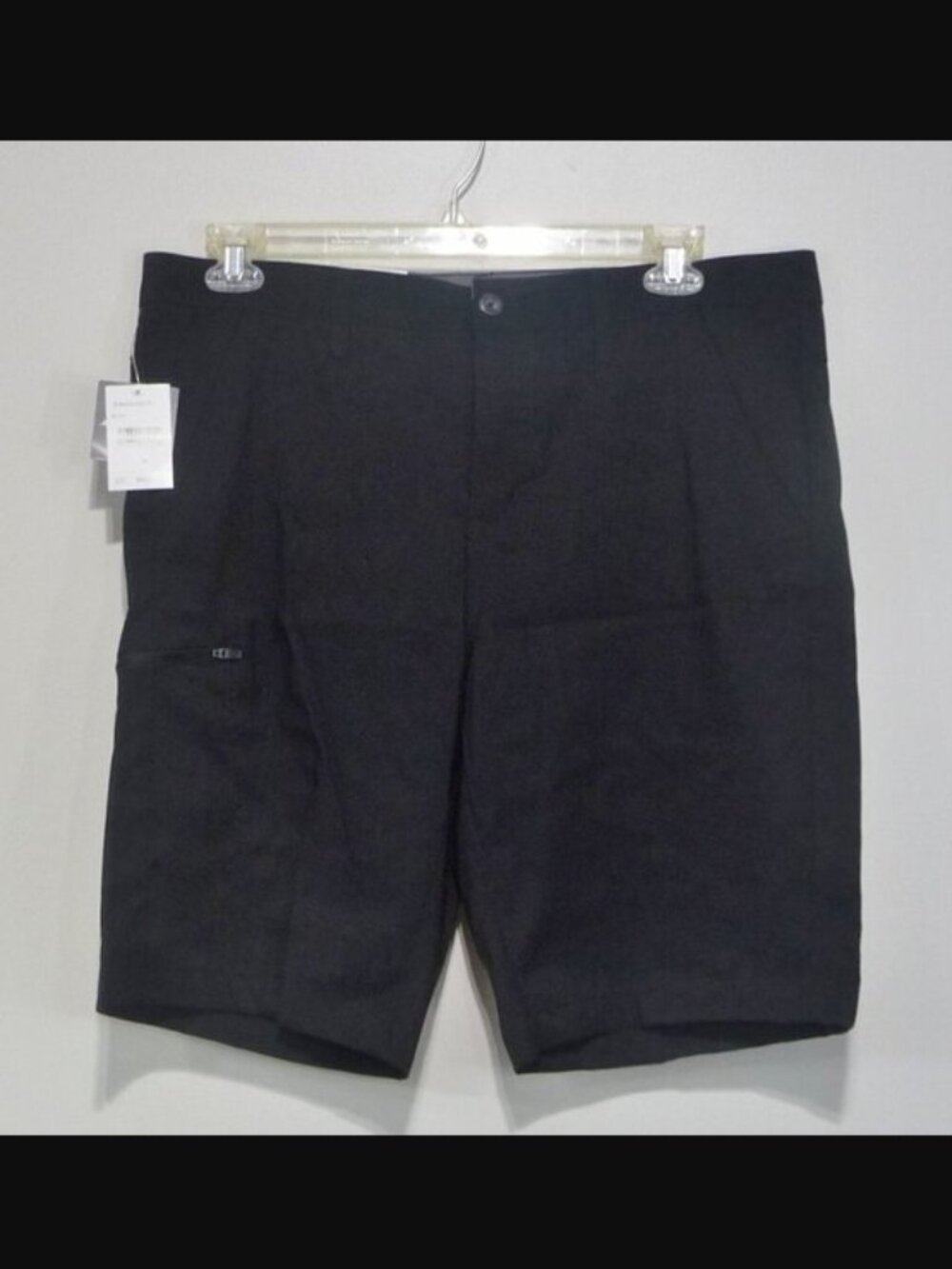 EDDIE BAUER SIZE 36 ZIPPER CARGO SHORTS